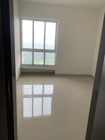 Room in 1 BHK Apartment at Puraniks City Reserva, Ghodbunder Road – for Rent