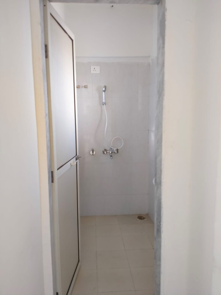 Bathroom, puraniks-city-reserva 1 Bedroom 447 Sq.Ft. Apartment In Ghodbunder Road Thane 8040235
