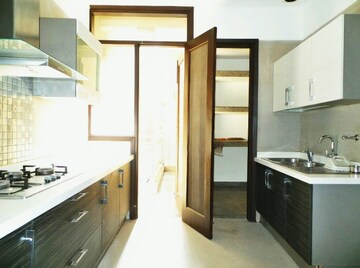 4 BHK Builder Floor For Rent in Panchsheel Park