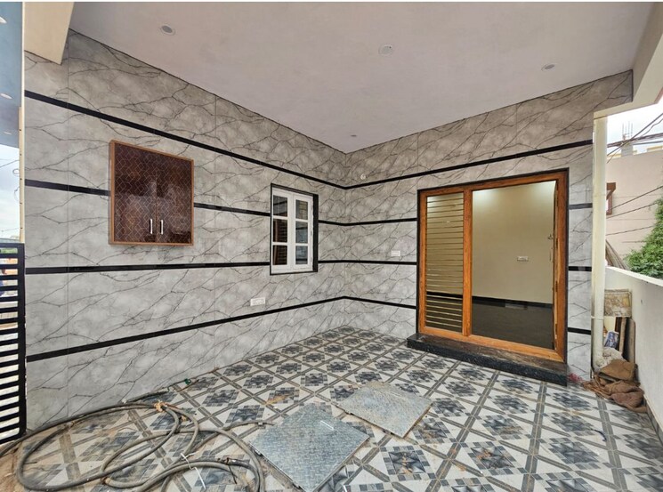  Parking, jalahalli west 3 Bedroom 2000 Sq.Ft. Independent House In Jalahalli West Bangalore 8040259