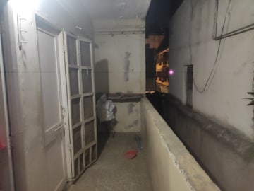 Kitchen in 2 BHK Apartment at Shukrawar Peth – for Rent