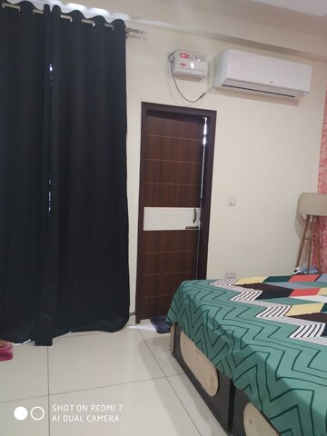 3 BHK Apartment For Rent in Lake View Complex, Dhakoli Village