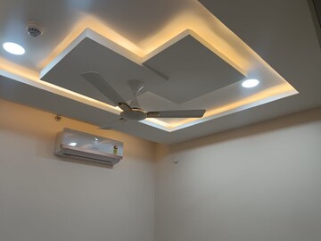 Furnished Amenities in 3 BHK Apartment at Hi Tech City – for Rent