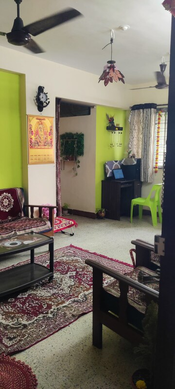 Master Bedroom in 1 BHK Apartment at Chhabhaiya Park CHS, Kapur Bawdi – for Rent