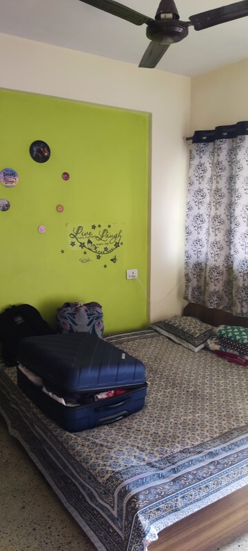Bedroom in 1 BHK Apartment at Chhabhaiya Park CHS, Kapur Bawdi – for Rent
