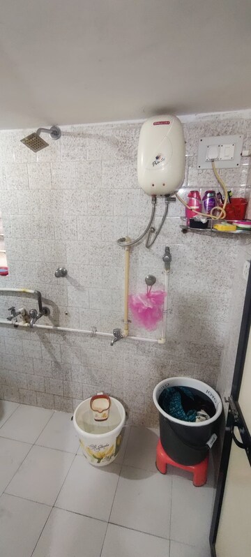 Master Bedroom in 1 BHK Apartment at Chhabhaiya Park CHS, Kapur Bawdi – for Rent