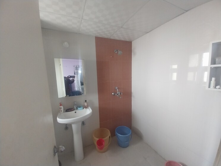Bathroom, mahagun-mywoods 2 Bedroom 1000 Sq.Ft. Apartment In Sector 16c Greater Noida Greater Noida 8040461