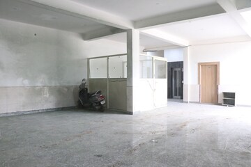 Parking in  Pg at Sector 70 – for Rent