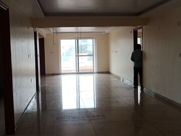  3 BHK Apartment at Maharani Peta – for Sale