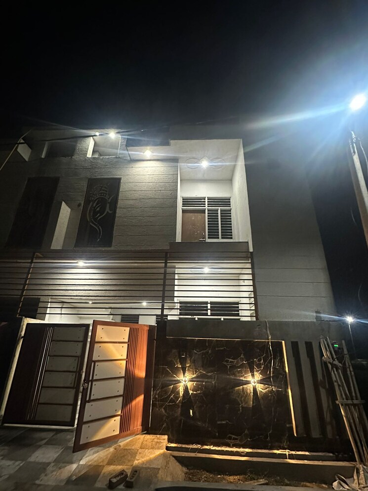 Exterior View, modipuram 2 Bedroom 115 Sq.Yd. Independent House In Modipuram Meerut 8040562