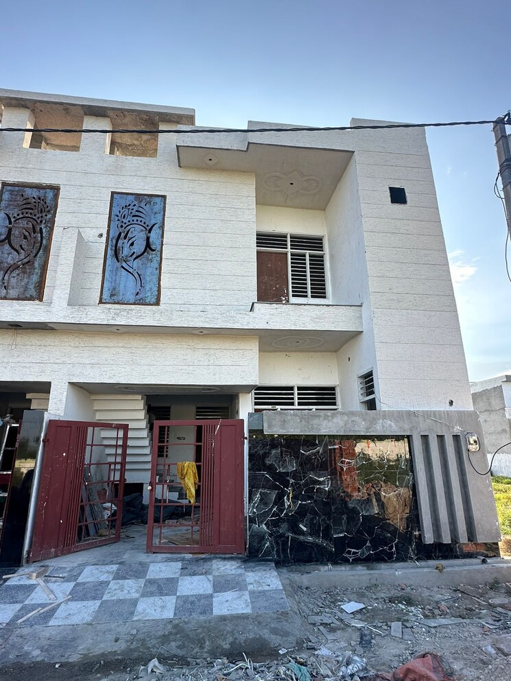 Exterior View, modipuram 2 Bedroom 115 Sq.Yd. Independent House In Modipuram Meerut 8040562