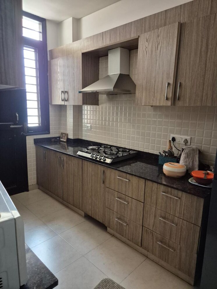 Kitchen, tata-primanti-tower-residences 3 Bedroom 2560 Sq.Ft. Apartment In Sector 72 Gurgaon 8040561
