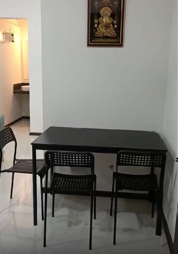Master Bedroom in 2 BHK Apartment at Malpani Vivanta, Balewadi – for Rent