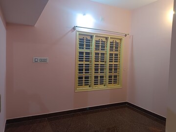 Room in 1 BHK Independent House at Ejipura – for Rent