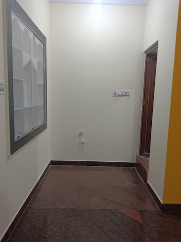Room in 1 BHK Independent House at Ejipura – for Rent
