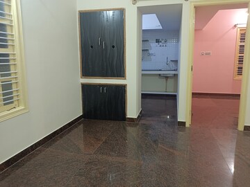 Room in 1 BHK Independent House at Ejipura – for Rent