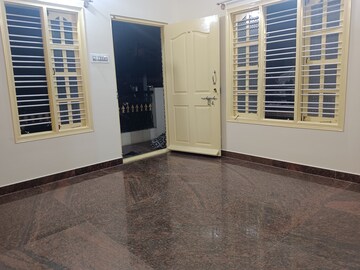 Room in 1 BHK Independent House at Ejipura – for Rent