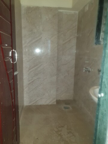 Bathroom in 1 BHK Apartment at Dombivli East – for Rent