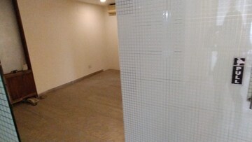  6 BHK Apartment at Safdarjang Enclave – for Sale