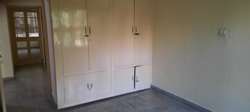 Room in 3 BHK Builder Floor at Sector 15 ii – for Rent