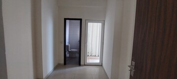 Room in 4 BHK Apartment at Apex Athena, Sector 75 – for Sale