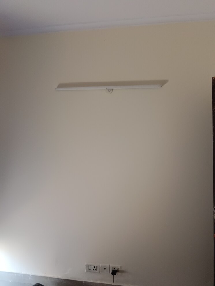 Room, amrapali-zodiac 2.5 Bedroom 1075 Sq.Ft. Apartment In Sector 120 Noida 8040871