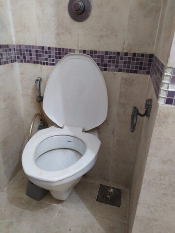 Bathroom in 3 BHK Apartment at Oberoi Springs, Andheri West – for Rent