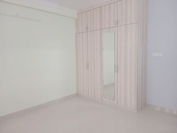 Room in 2 BHK Apartment at Pushpa Apartment Phase 1, Vikas Nagar – for Rent