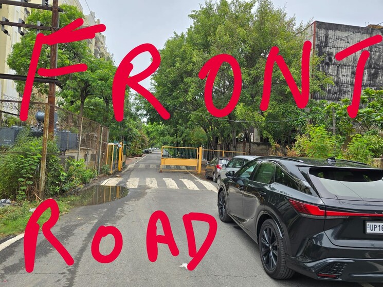 Exterior View, sector 51  300 Sq.Mt. Plot In Sector 51 Noida 8040912