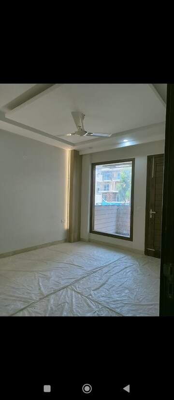 Room in 4 BHK Builder Floor at Palam Vihar Residents Association, Palam Vihar – for Rent