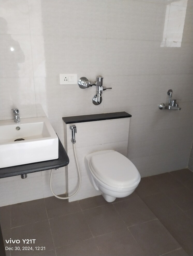 Bathroom, nyati-evara-2 3 Bedroom 1650 Sq.Ft. Apartment In Undri Pune 8041066