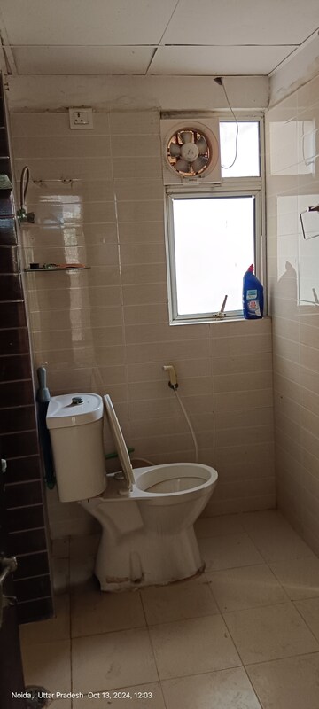 Bathroom in 3 BHK Apartment at Amrapali Zodiac, Sector 120 – for Sale