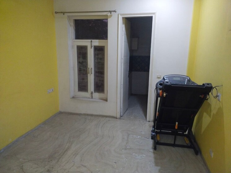  Parking, ashoka-group-housing-society 3 Bedroom 2200 Sq.Ft. Apartment In Sector 56 Gurgaon 8041108