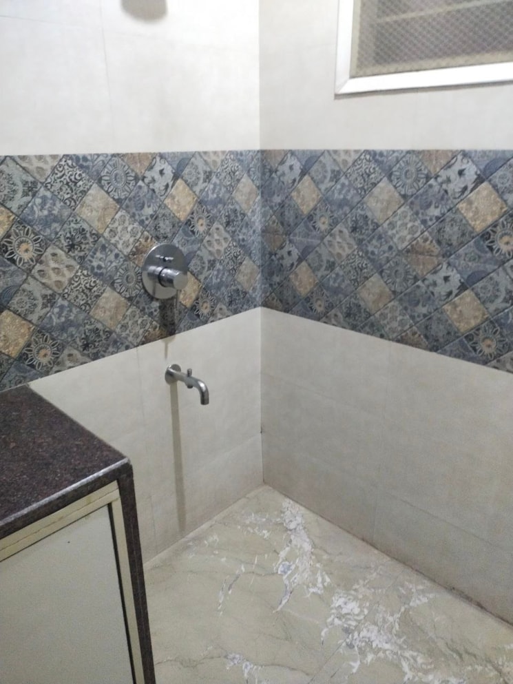 Master Bedroom, ashoka-group-housing-society 3 Bedroom 2200 Sq.Ft. Apartment In Sector 56 Gurgaon 8041108