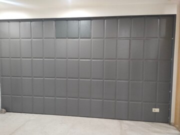 Bathroom in 3 BHK Apartment at Ashoka Group Housing Society, Sector 56 – for Rent