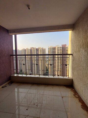 Room in 2 BHK Apartment at Nanded Asawari, Nanded – for Rent