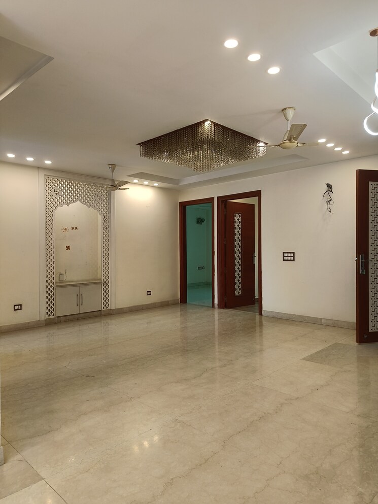 Room, unitech-south-city-ii 3 Bedroom 1800 Sq.Ft. Builder Floor In Sector 50 Gurgaon 8041183