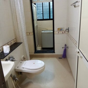 Bathroom in 1 BHK Apartment at Raheja Heights Phase 2, Goregaon East – for Rent