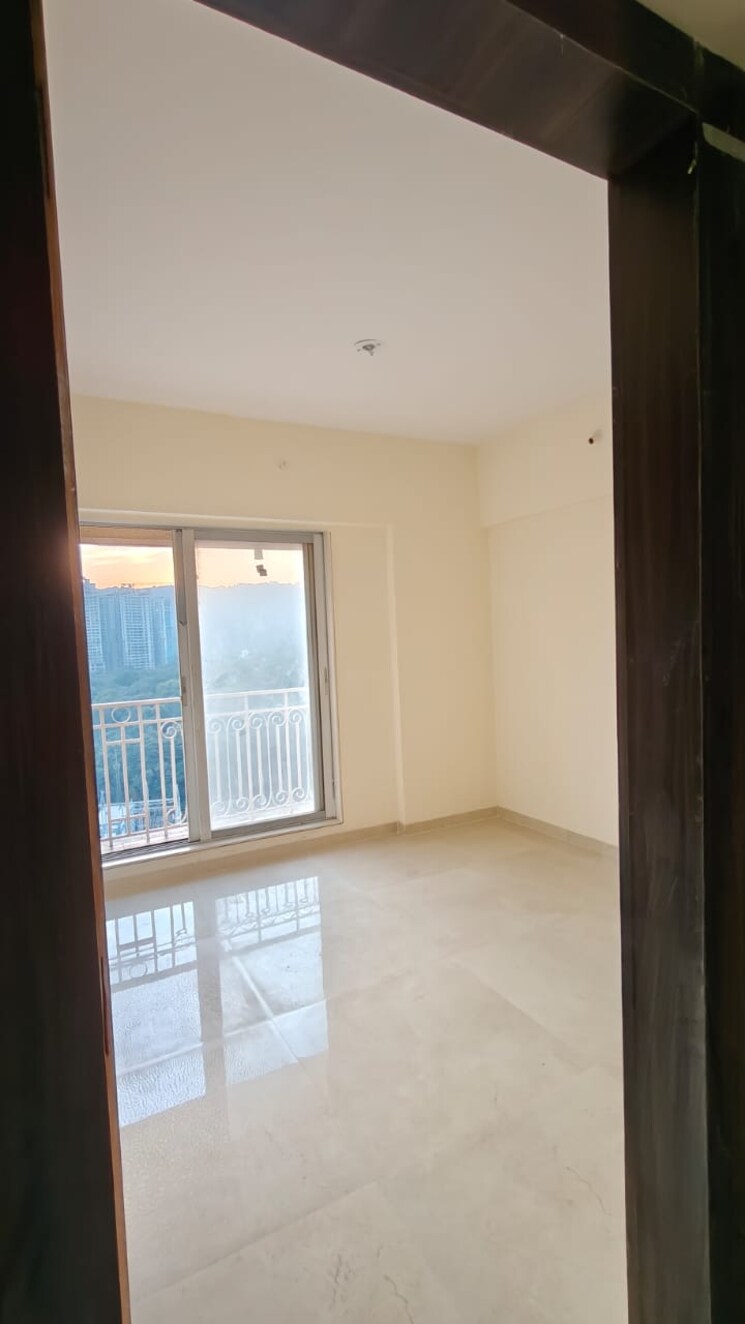 Room, shree-tirupati-stg-signature-residency 2 Bedroom 735 Sq.Ft. Apartment In Ghodbunder Road Thane 8041177