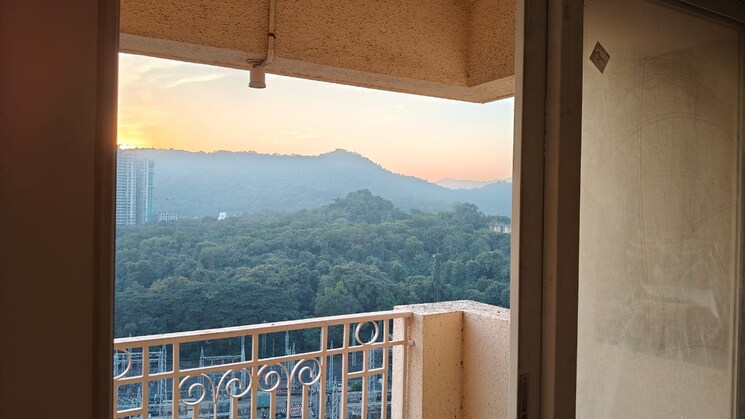 Balcony, shree-tirupati-stg-signature-residency 2 Bedroom 735 Sq.Ft. Apartment In Ghodbunder Road Thane 8041177