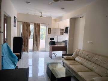 Master Bedroom in 2 BHK Builder Floor at Koramangala – for Rent