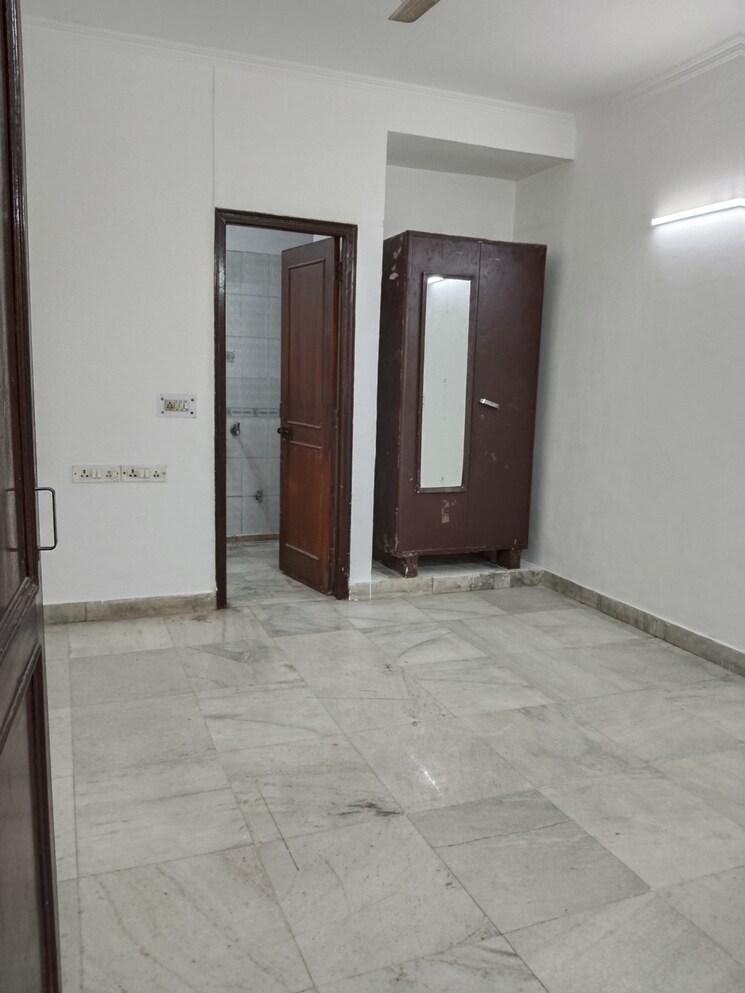 Room, khirki extension 2 Bedroom 850 Sq.Ft. Apartment In Khirki Extension Delhi 8041193