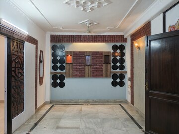 Living Room in 2 BHK Apartment at Khirki Extension – for Rent