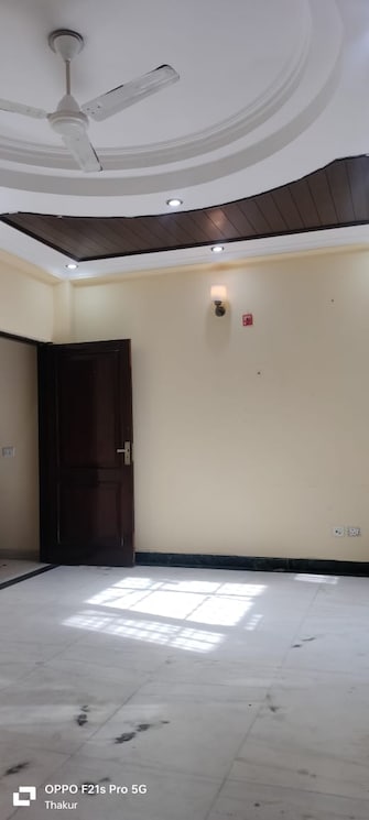 3 BHK Apartment For Rent in RWA Apartments Sector 15 Sector 15 Noida  8041239