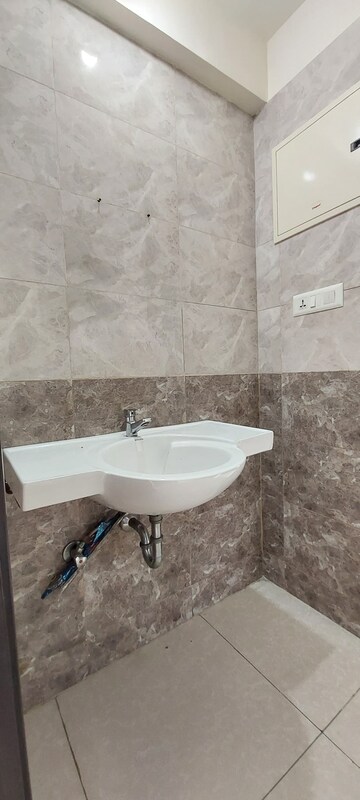 Bathroom in 3 BHK Apartment at Sargam CHS Nanded, Sinhagad Road – for Rent