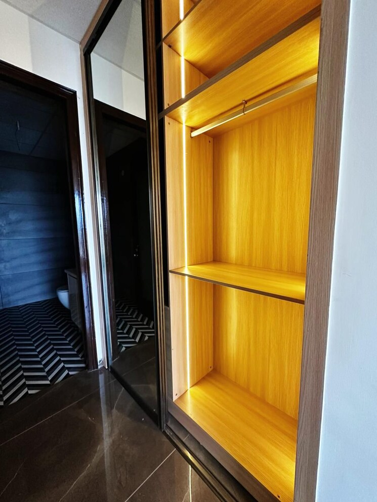 Other, high ground 3 Bedroom 1950 Sq.Ft. Apartment In High Ground Zirakpur 8041254