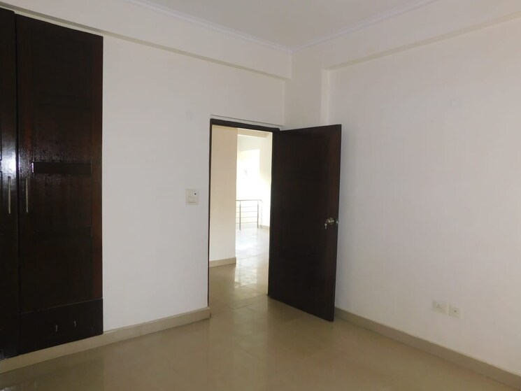 Room, rwa-apartments-sector-50 3 Bedroom 2800 Sq.Ft. Apartment In Sector 50 Noida 8041288