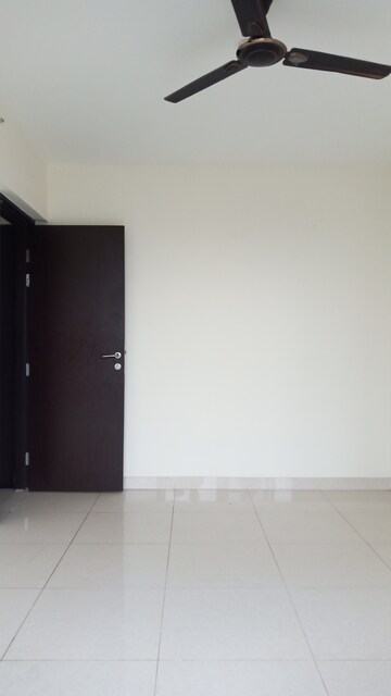 Room in 3 BHK Apartment at Sargam CHS Nanded, Sinhagad Road – for Rent