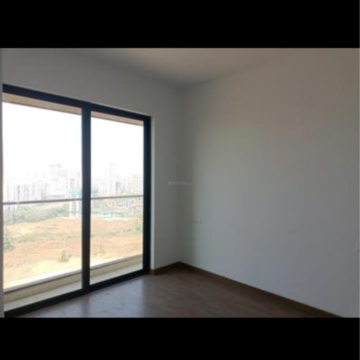Room in 2 BHK Apartment at Risland The Icon Phase 2, Yashaswi Nagar – for Sale