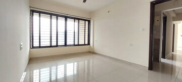 Room in 3 BHK Apartment at Sargam CHS Nanded, Sinhagad Road – for Rent